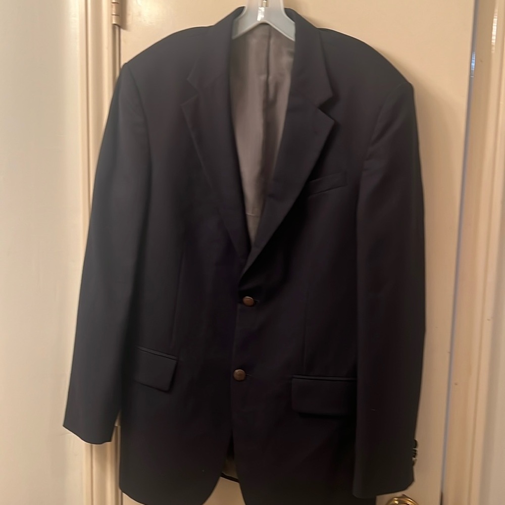 Oscar de la Renta men’s Navy Blue sports jacket size 42L with gray lining